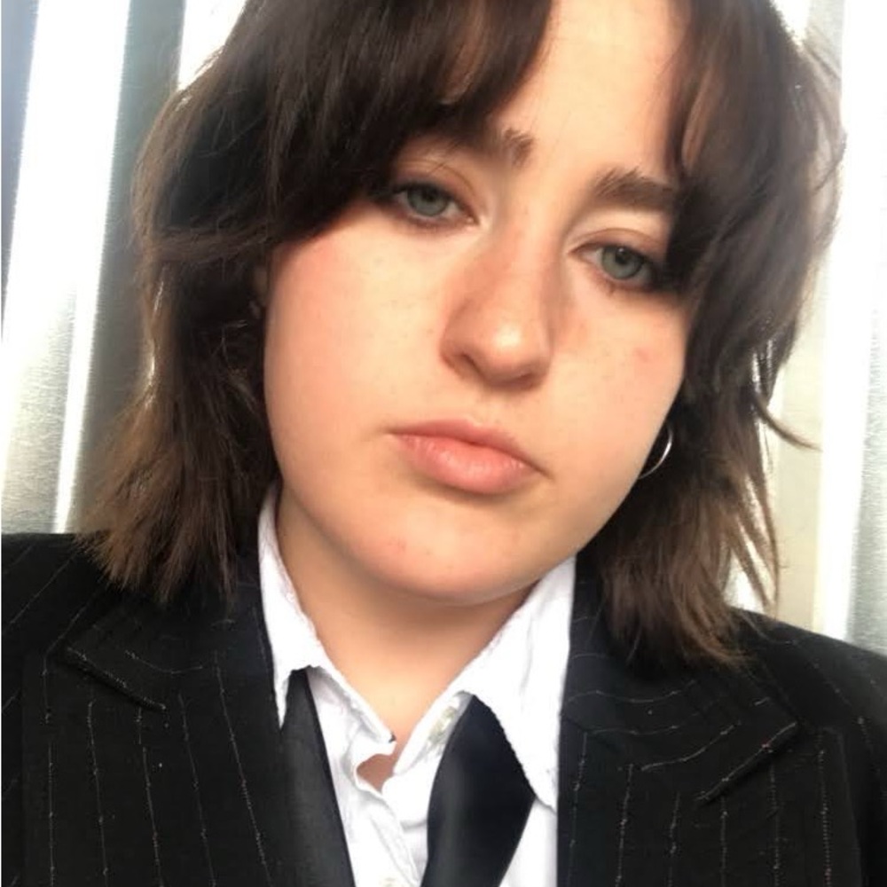 Subtle Pinstripe Blazer With A Patterned Lining - image 2